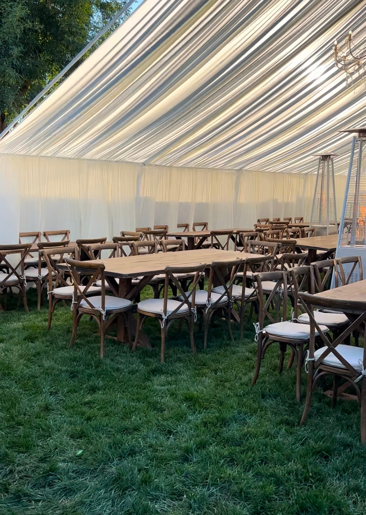 8ft Farm table Rental