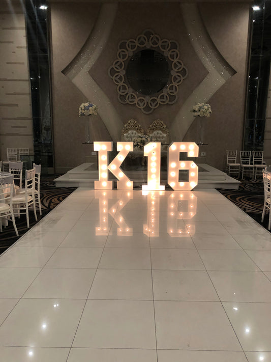 4ft Light Up Marquee Number 6