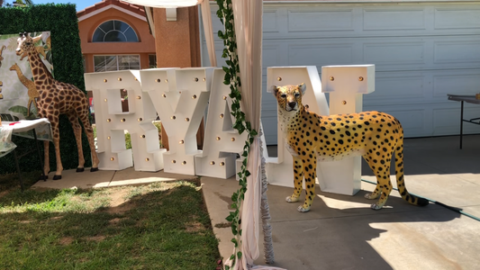 Cheetah statue